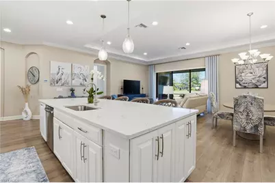 8665 Dilillo Ct, Naples, FL 34119 - Photo 9