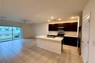 15314 Wildflower Cir, Naples, FL 34119 - Photo 13