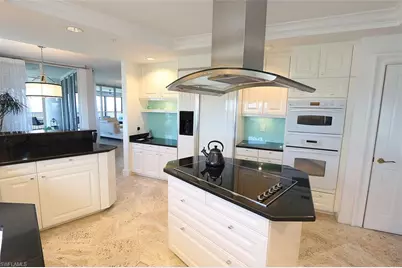 8665 Bay Colony Dr #901, Naples, FL 34108 - Photo 7