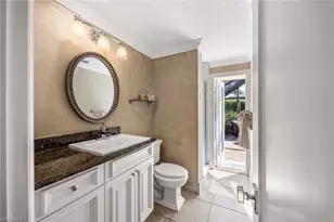 688 Parkview Ln, Naples, FL 34103 - Photo 19