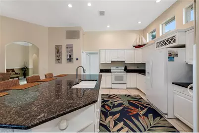 934 Marble Dr, Naples, FL 34104 - Photo 11