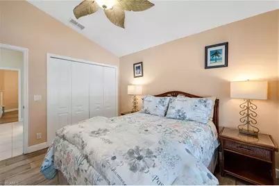 934 Marble Dr, Naples, FL 34104 - Photo 25