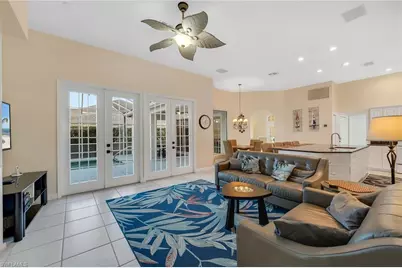 934 Marble Dr, Naples, FL 34104 - Photo 7
