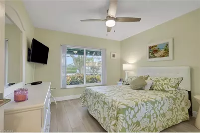 805 Reef Point Cir, Naples, FL 34108 - Photo 17