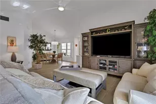 805 Reef Point Cir, Naples, FL 34108 - Photo 7