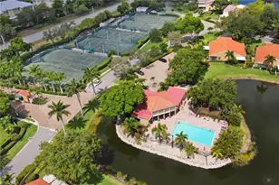 805 Reef Point Cir, Naples, FL 34108 - Photo 25