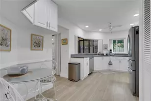 805 Reef Point Cir, Naples, FL 34108 - Photo 9