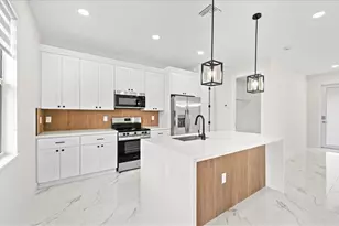 726 Giorgio Ave S, Lehigh Acres, FL 33974 - Photo 9