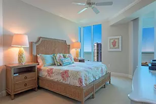 60 Seagate Dr, Naples, FL 34103 - Photo 9