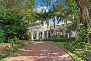 1800 Gordon Dr, Naples, FL 34102 - Photo 1