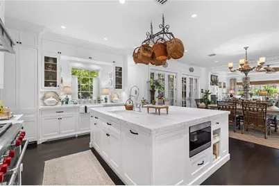 1800 Gordon Dr, Naples, FL 34102 - Photo 11