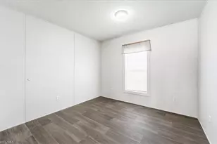 14712 Nantucket Rd, North Fort Myers, FL 33917 - Photo 15