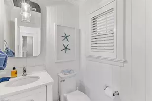 2701 Gulf Shore Blvd N, Naples, FL 34103 - Photo 17