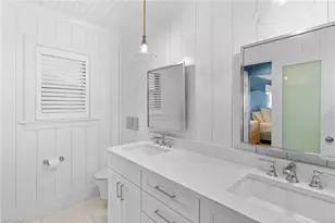 2701 Gulf Shore Blvd N, Naples, FL 34103 - Photo 21