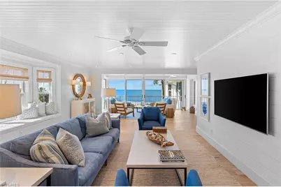 2701 Gulf Shore Blvd N #4, Naples, FL 34103 - Photo 3