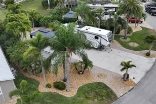 5823 Burrwood Ct, Fort Myers, FL 33905 - Photo 5