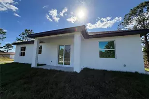 1121 Florence St E, Lehigh Acres, FL 33974 - Photo 9