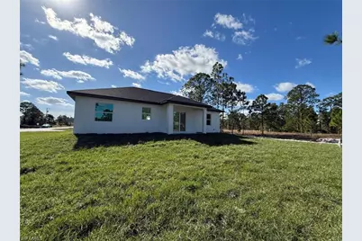 1121 Florence St E, Lehigh Acres, FL 33974 - Photo 11