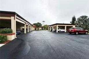 2005 Pine Isle Ln, Naples, FL 34112 - Photo 17