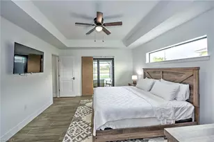 1137 SW 2nd St, Cape Coral, FL 33991 - Photo 9