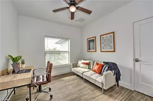 1137 SW 2nd St, Cape Coral, FL 33991 - Photo 15