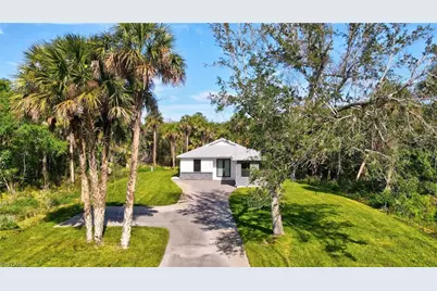 4393 32nd Ave SE, Naples, FL 34117 - Photo 3