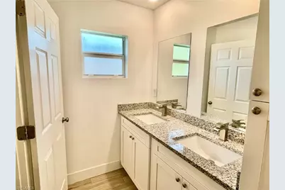 3720/3722 SW 8th Pl, Cape Coral, FL 33914 - Photo 5