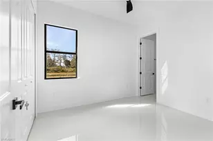 918 Anaconda Ave S, Lehigh Acres, FL 33974 - Photo 11