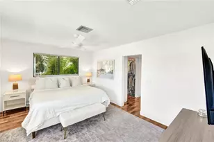 1285 Grand Canal Dr, Naples, FL 34110 - Photo 17