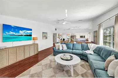 1285 Grand Canal Dr, Naples, FL 34110 - Photo 13