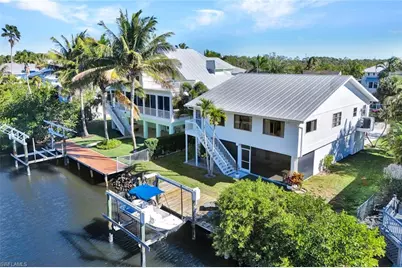 1285 Grand Canal Dr, Naples, FL 34110 - Photo 25