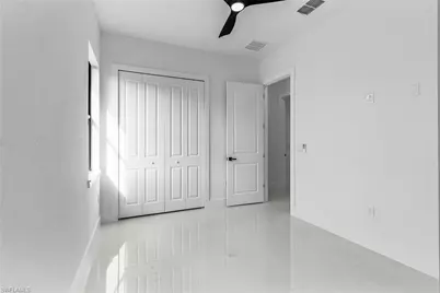 920 Anaconda Ave S, Lehigh Acres, FL 33974 - Photo 9