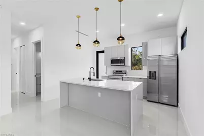 920 Anaconda Ave S, Lehigh Acres, FL 33974 - Photo 5