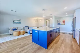 1910 Gulf Shore Blvd N, Naples, FL 34102 - Photo 11