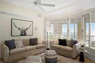 8111 Bay Colony Dr, Naples, FL 34108 - Photo 23