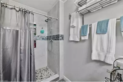 6885 Rich Rd, North Fort Myers, FL 33917 - Photo 11