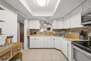 9395 Pennsylvania Ave, Bonita Springs, FL 34135 - Photo 5