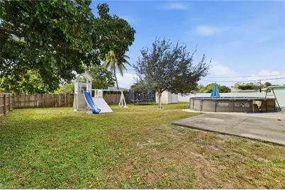 5490 27th Ave SW, Naples, FL 34116 - Photo 23