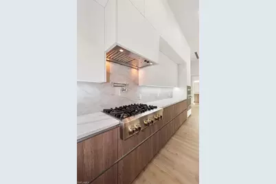 5080 Hickory Wood Dr, Naples, FL 34119 - Photo 9