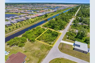 7501 Terry Ave N, Lehigh Acres, FL 33971 - Photo 3