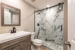 2330 Queens Way, Naples, FL 34112 - Photo 13