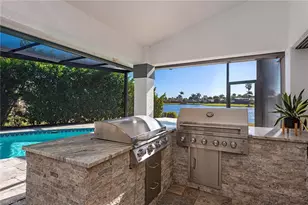 2330 Queens Way, Naples, FL 34112 - Photo 15