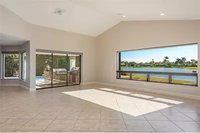 2330 Queens Way, Naples, FL 34112 - Photo 9