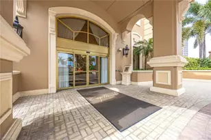 6597 Nicholas Blvd E, Naples, FL 34108 - Photo 45