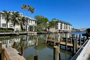 10002 Vanderbilt Dr, Naples, FL 34108 - Photo 33