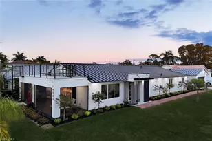 10002 Vanderbilt Dr, Naples, FL 34108 - Photo 7