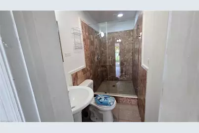 10 E Jersey Rd, Lehigh Acres, FL 33936 - Photo 7