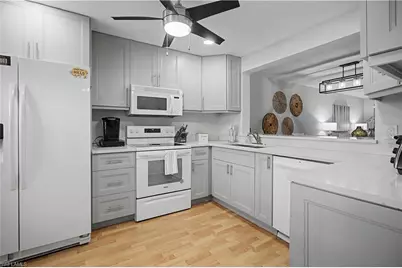 741 Landover Cir #102, Naples, FL 34104 - Photo 7