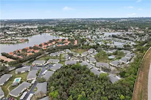 741 Landover Cir, Naples, FL 34104 - Photo 27