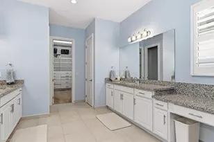 9336 Glenforest Dr, Naples, FL 34120 - Photo 11